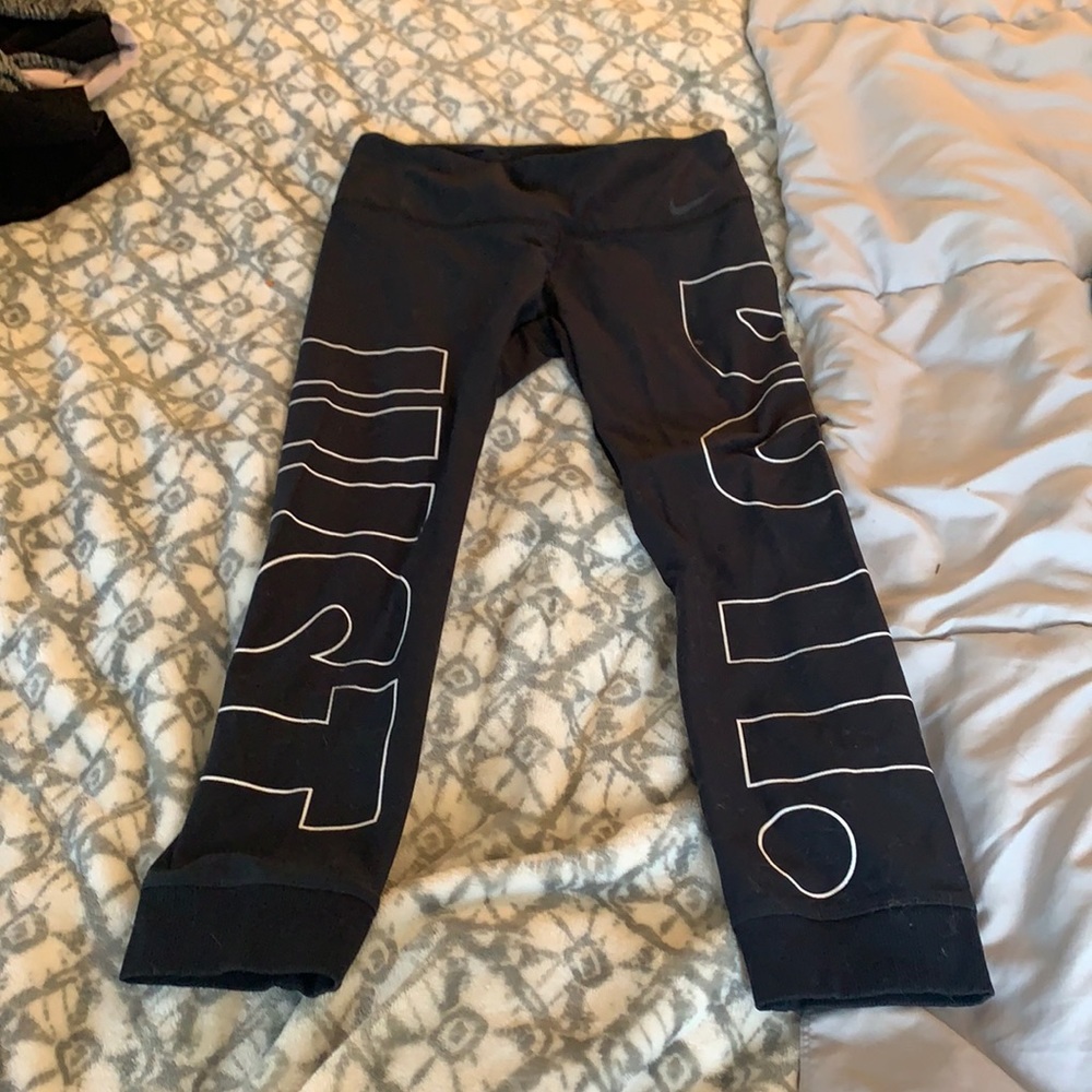 JDI leggings!